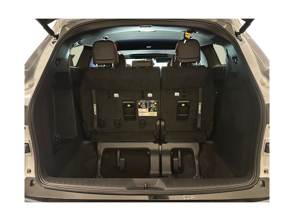 Thumbnail: 2025 Toyota Sienna - 18