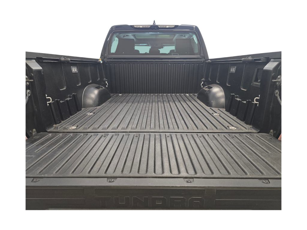 Thumbnail: 2023 Toyota Tundra - 18