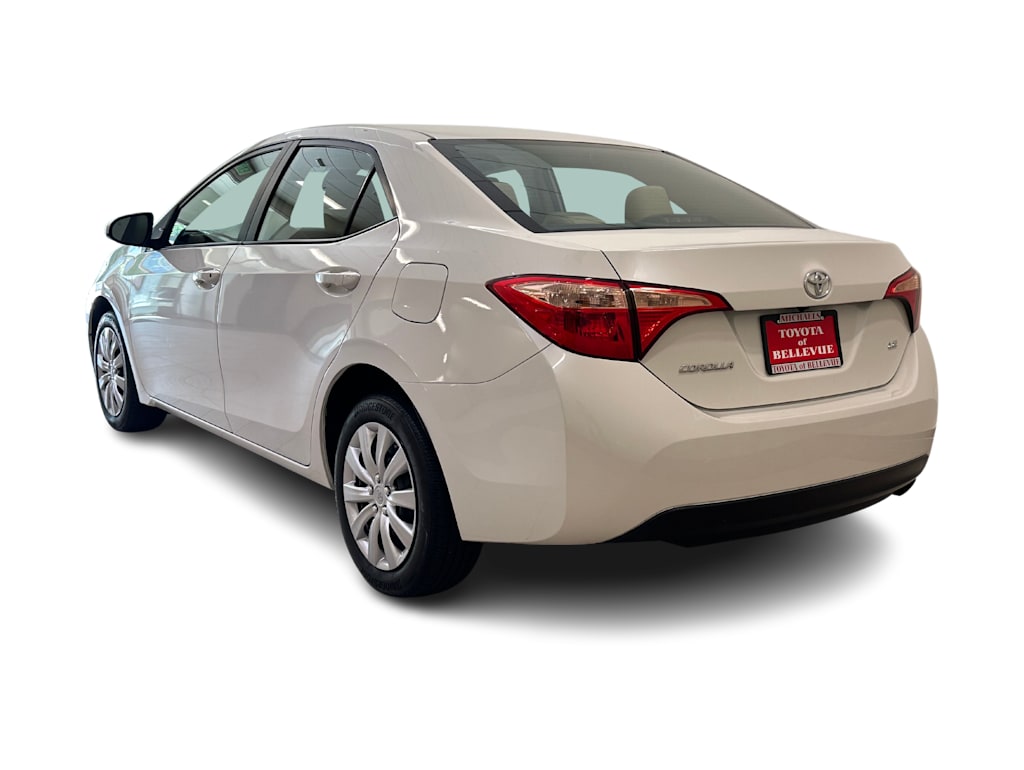 Thumbnail: 2017 Toyota Corolla - 4