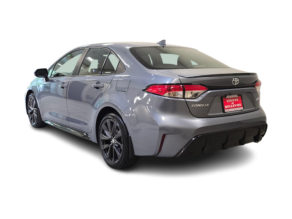 Thumbnail: 2023 Toyota Corolla - 4