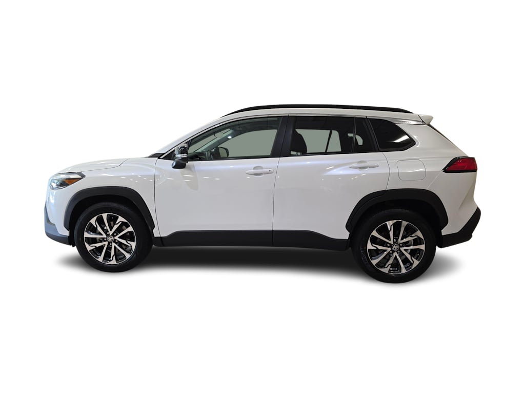Thumbnail: 2025 Toyota Corolla Cross - 3