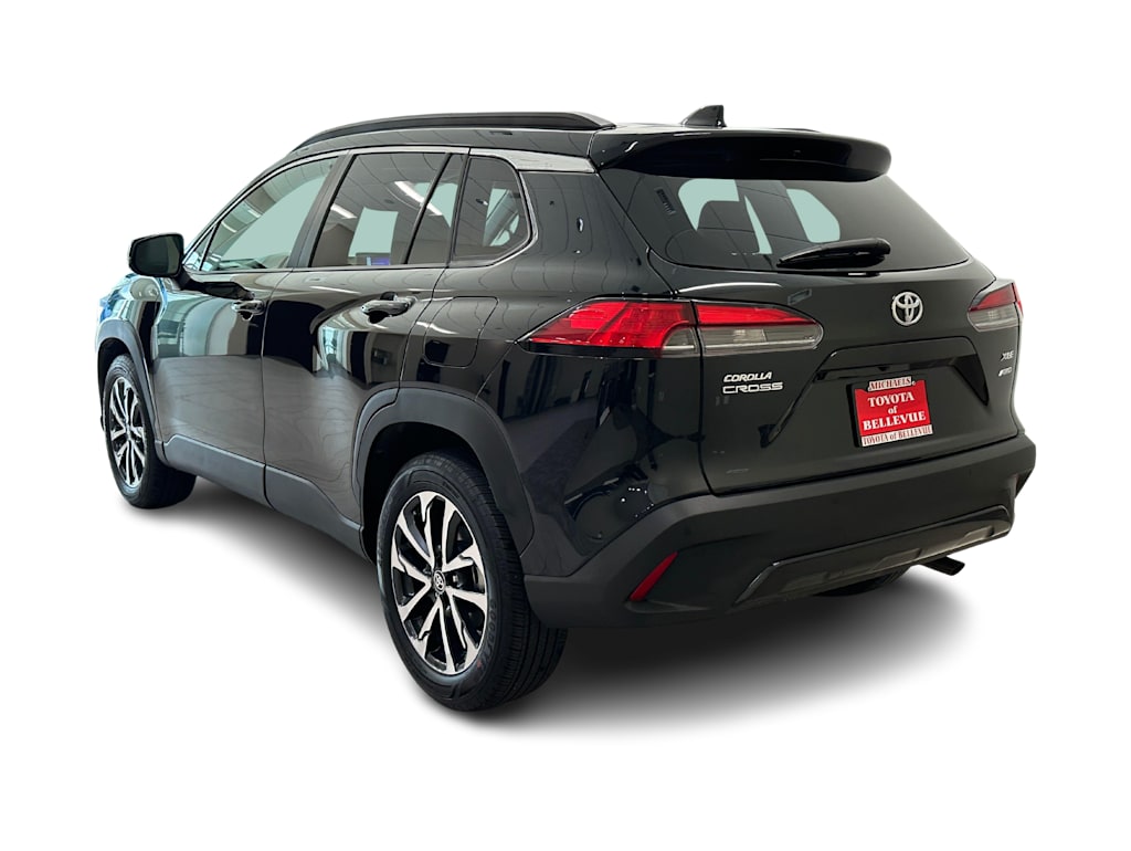 Thumbnail: 2024 Toyota Corolla Cross - 4