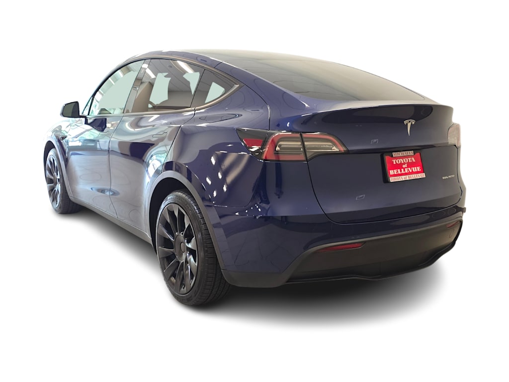 Thumbnail: 2023 Tesla Model Y - 4