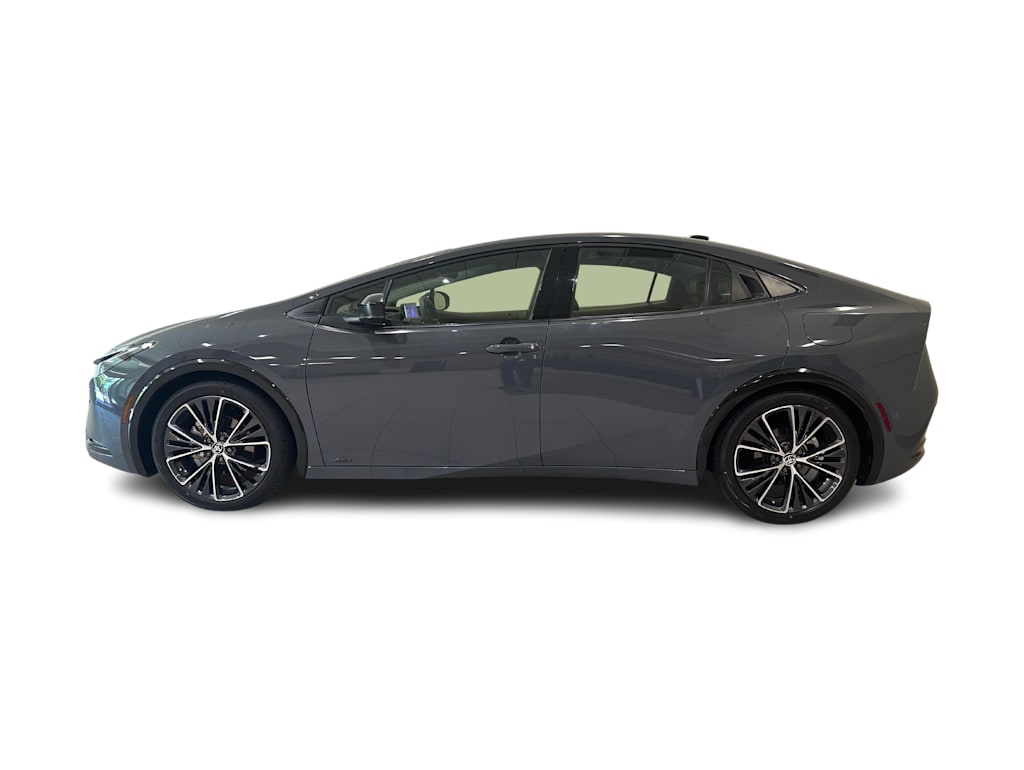 Thumbnail: 2023 Toyota Prius - 3