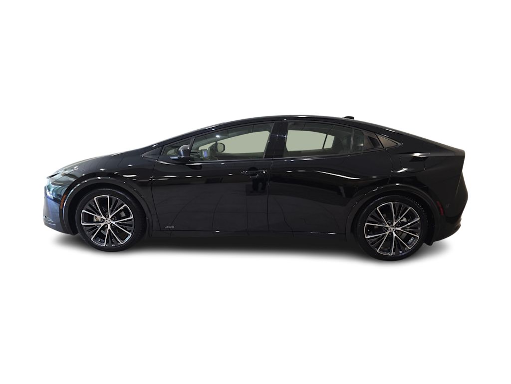 Thumbnail: 2024 Toyota Prius - 3