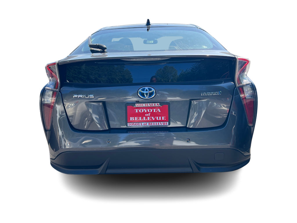 Thumbnail: 2016 Toyota Prius - 3