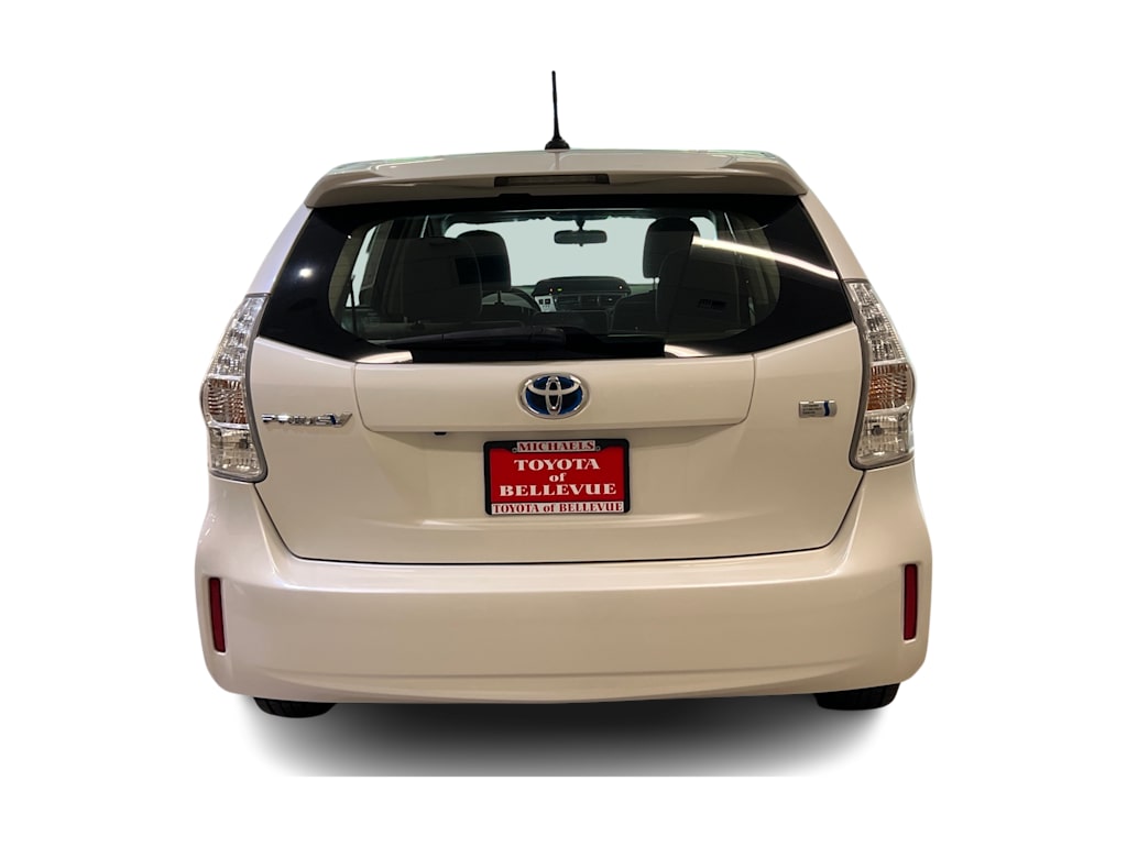 Thumbnail: 2012 Toyota Prius v - 5