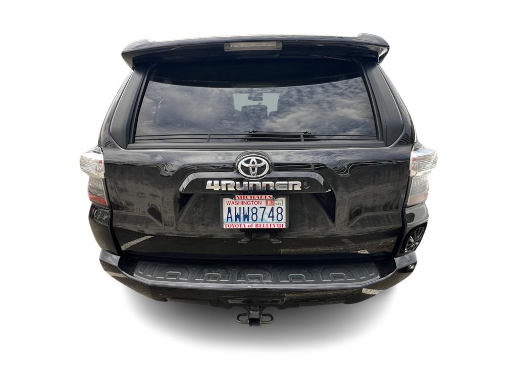 Thumbnail: 2015 Toyota 4Runner - 4