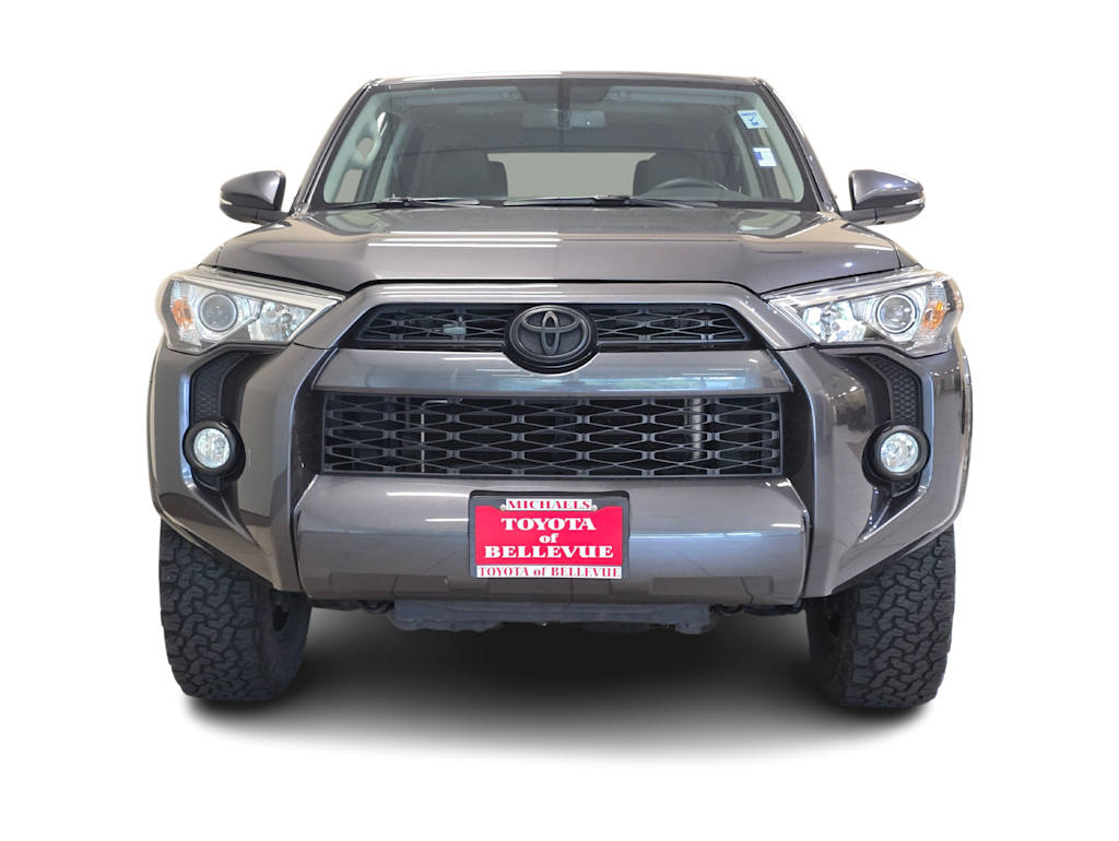 Thumbnail: 2019 Toyota 4Runner - 6
