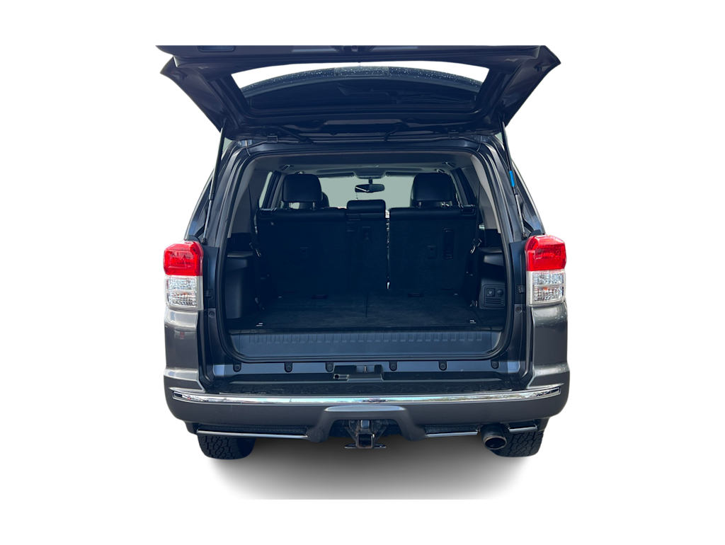 Thumbnail: 2011 Toyota 4Runner - 17