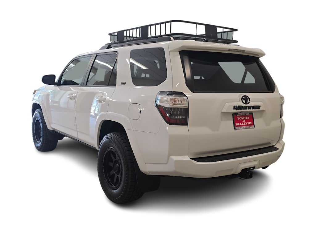 Thumbnail: 2019 Toyota 4Runner - 4