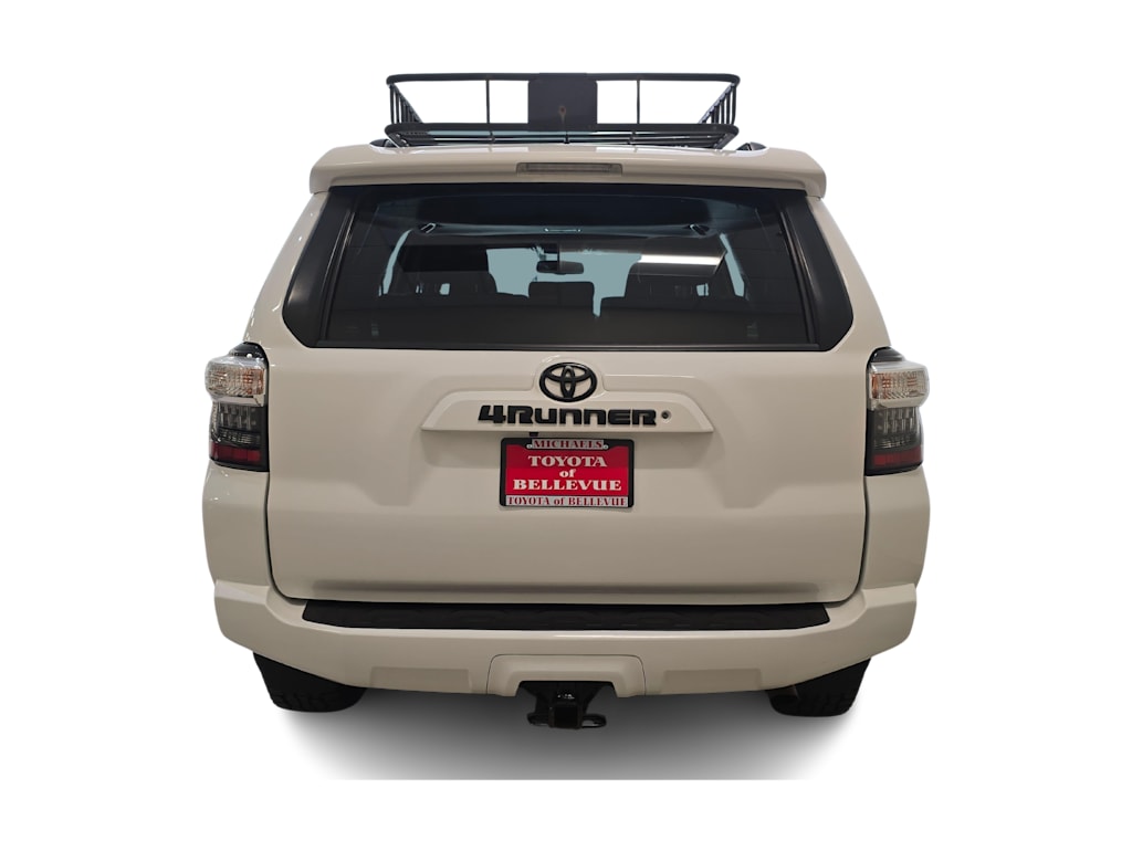 Thumbnail: 2019 Toyota 4Runner - 5