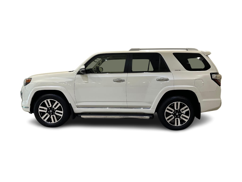 Thumbnail: 2019 Toyota 4Runner - 3