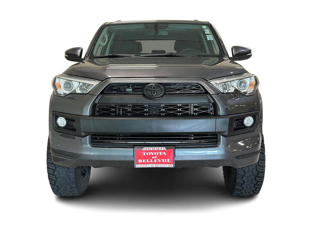 Thumbnail: 2019 Toyota 4Runner - 6