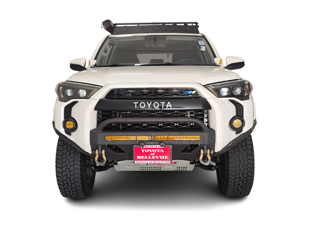 Thumbnail: 2017 Toyota 4Runner - 6