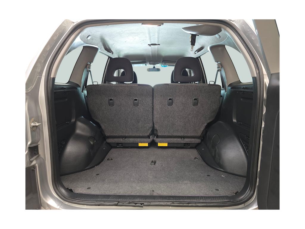 Thumbnail: 2005 Toyota RAV4 - 18