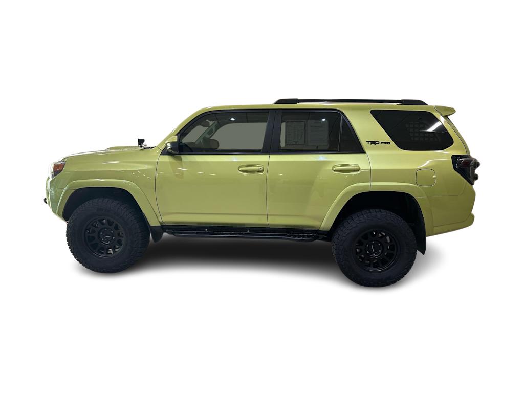Thumbnail: 2022 Toyota 4Runner - 3