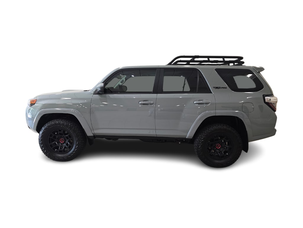 Thumbnail: 2021 Toyota 4Runner - 3