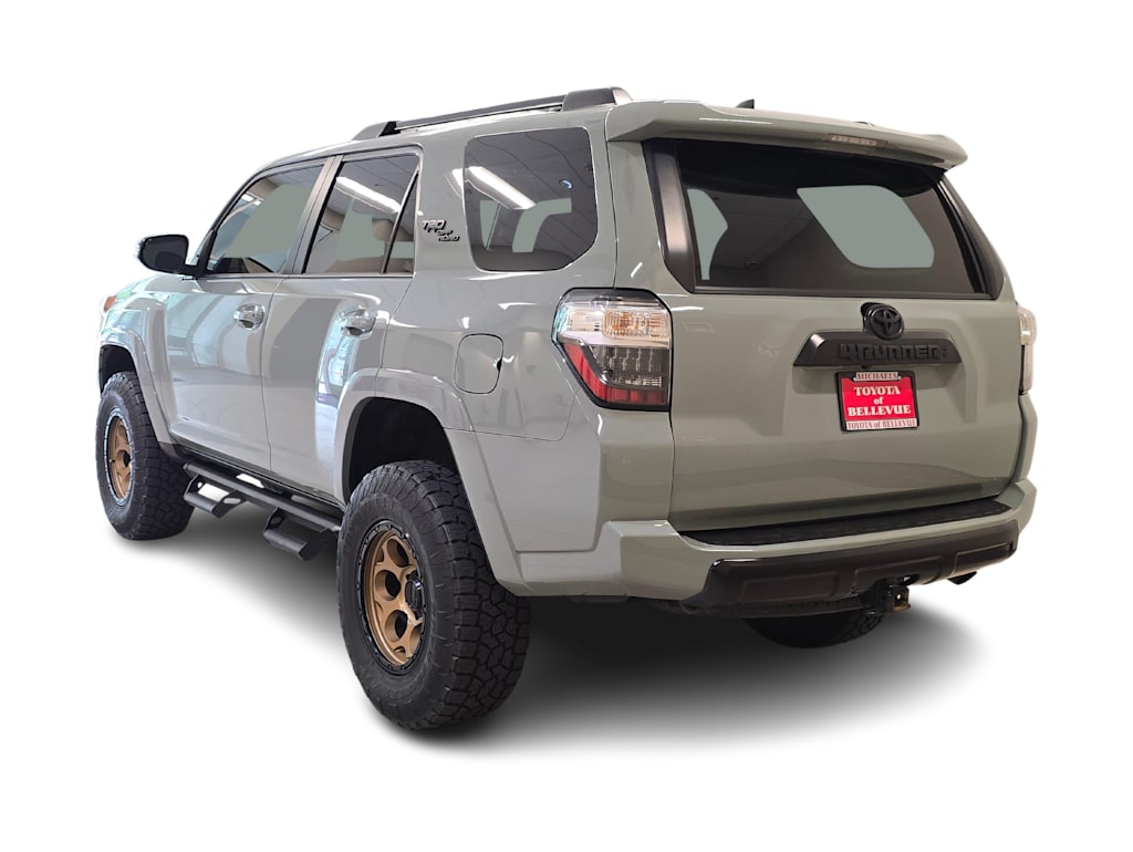Thumbnail: 2023 Toyota 4Runner - 4