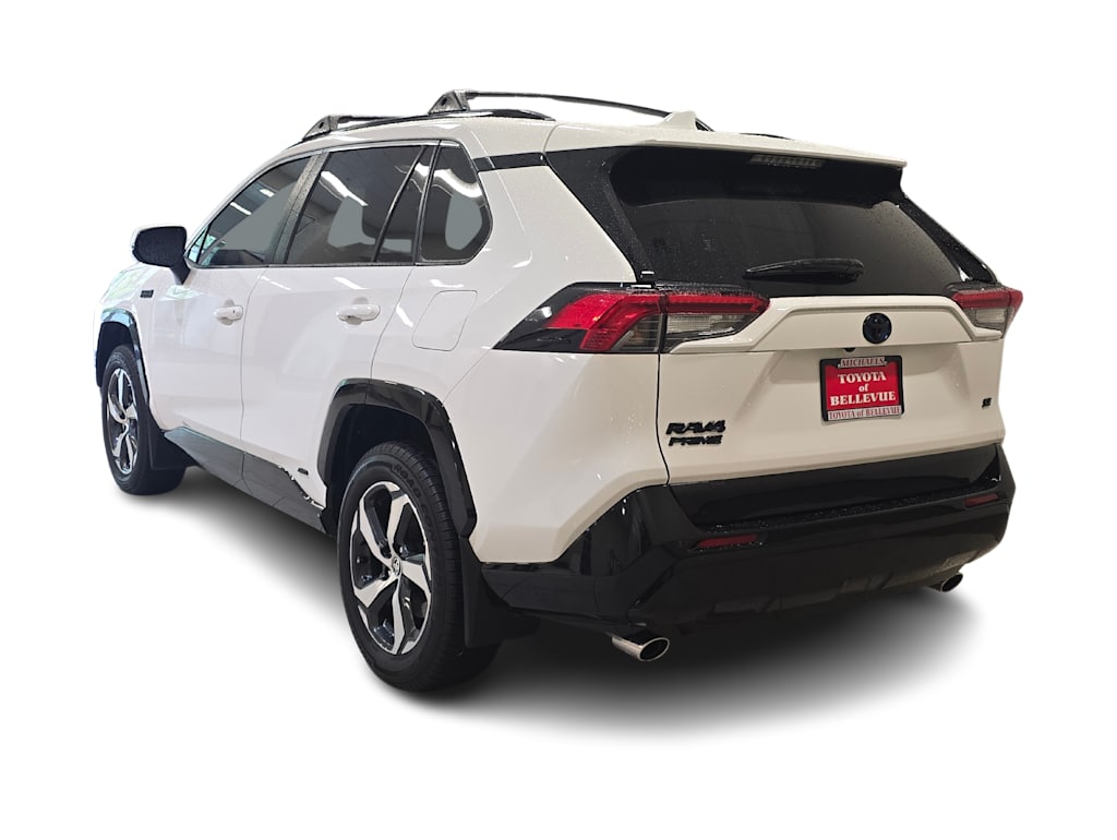 Thumbnail: 2022 Toyota RAV4 - 4