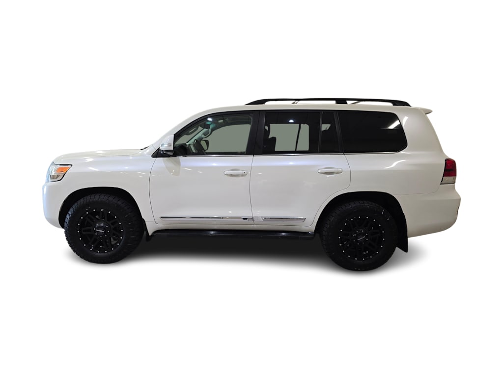 Thumbnail: 2017 Toyota Land Cruiser - 3