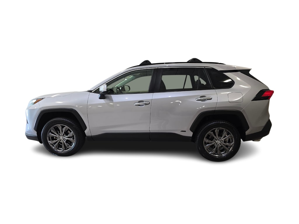 Thumbnail: 2022 Toyota RAV4 - 3
