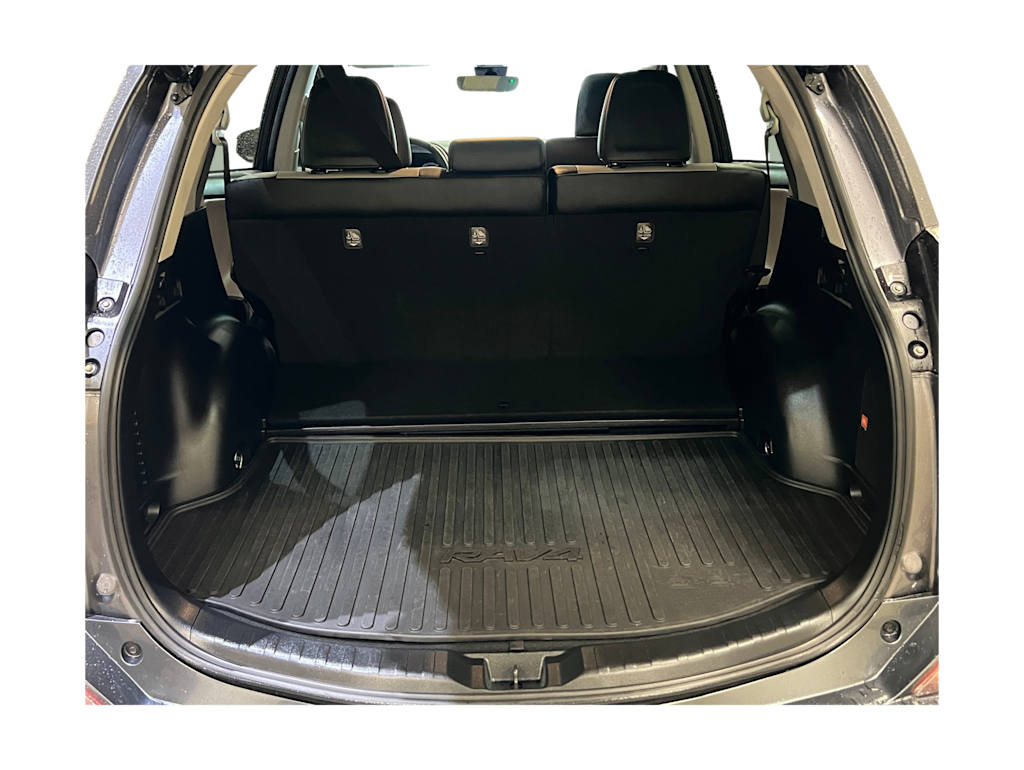 Thumbnail: 2017 Toyota RAV4 - 19