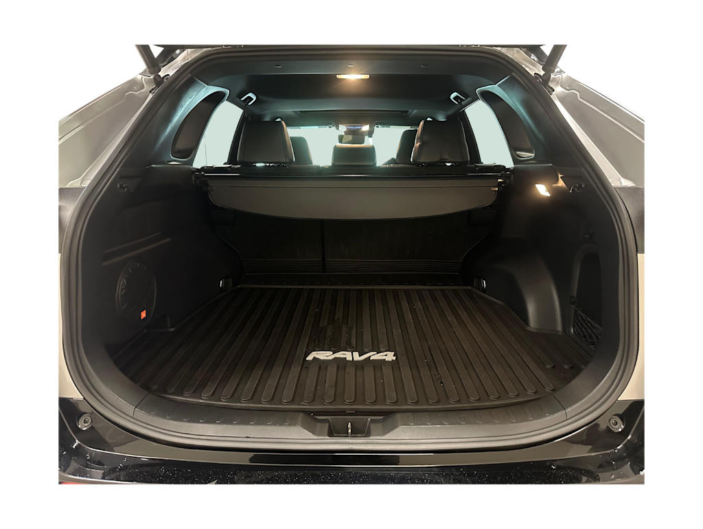 Thumbnail: 2019 Toyota RAV4 - 18