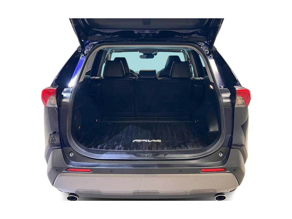 Thumbnail: 2021 Toyota RAV4 - 19