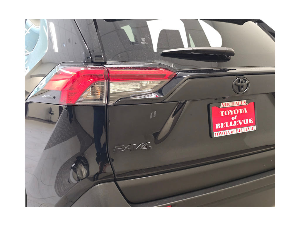 Thumbnail: 2025 Toyota RAV4 - 21