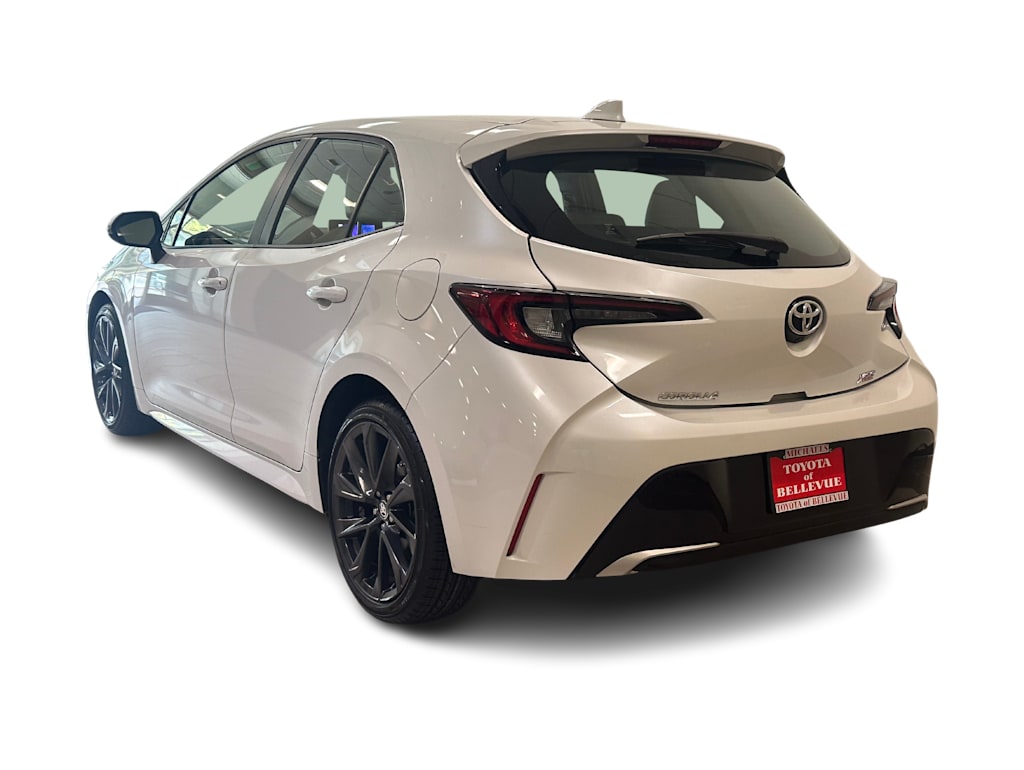 Thumbnail: 2023 Toyota Corolla - 4