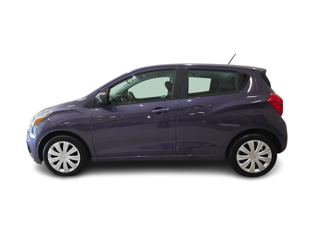 Thumbnail: 2017 Chevrolet Spark - 3