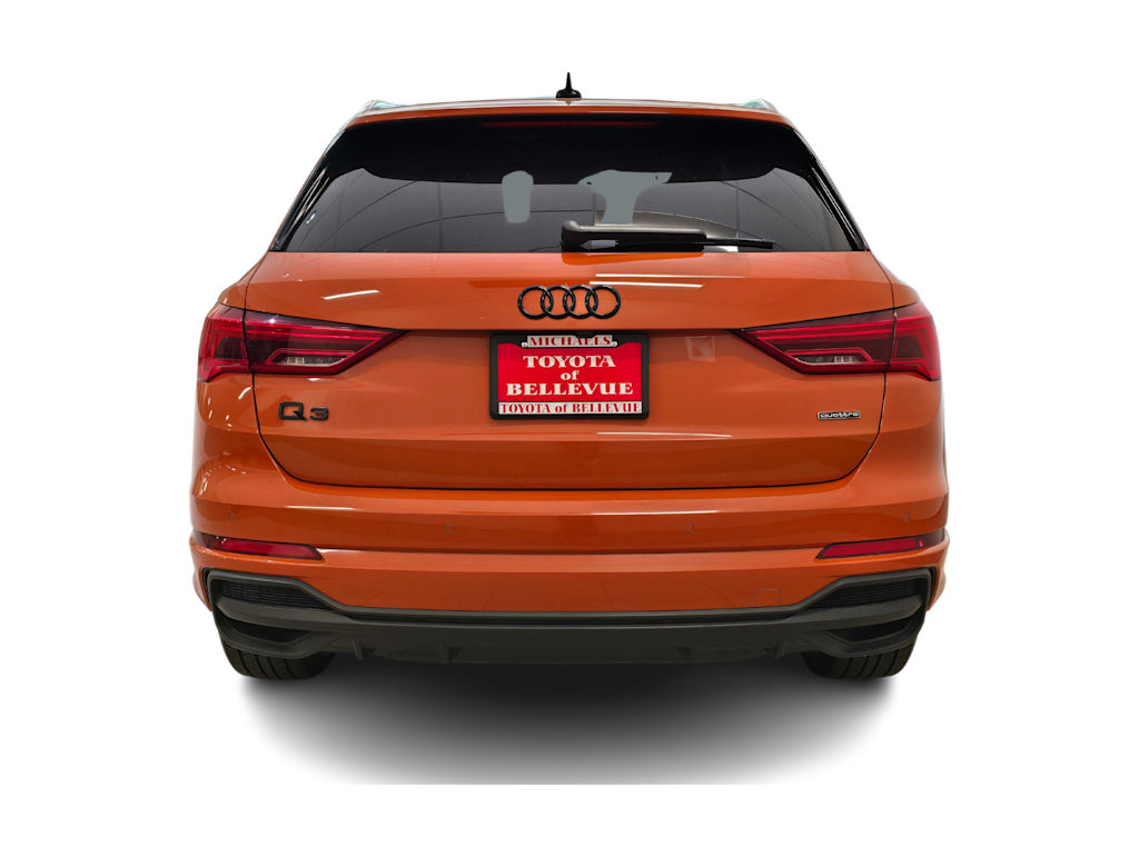 Thumbnail: 2023 Audi Q3 - 5