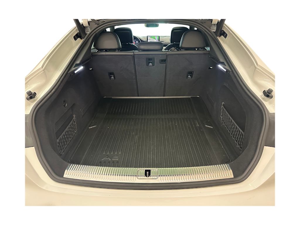 Thumbnail: 2018 Audi S5 - 32