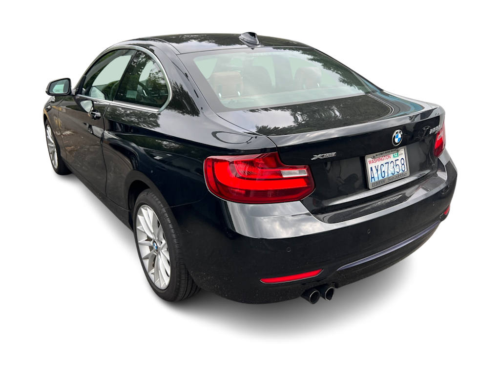 Thumbnail: 2016 BMW 2 Series - 2
