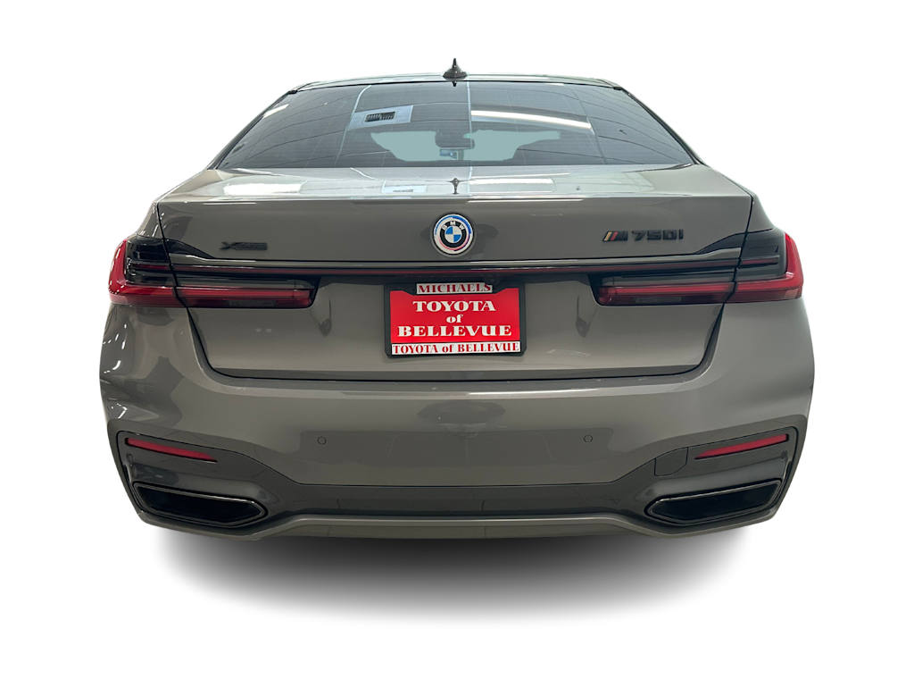 Thumbnail: 2021 BMW 7 Series - 5