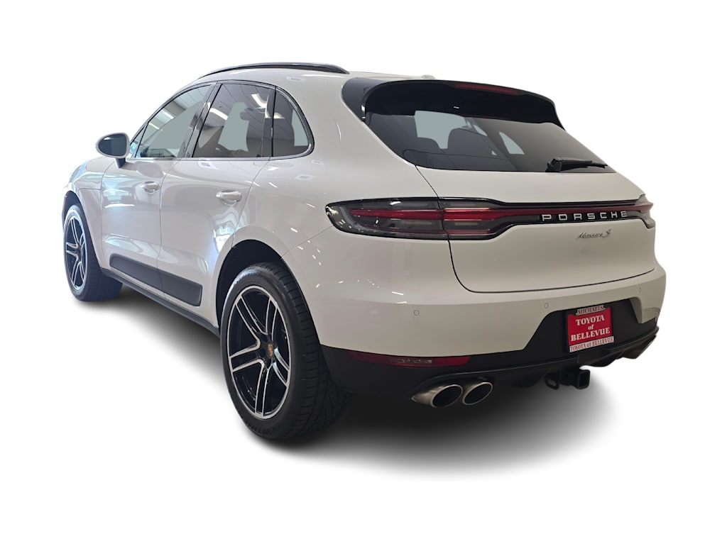 Thumbnail: 2019 Porsche Macan - 4
