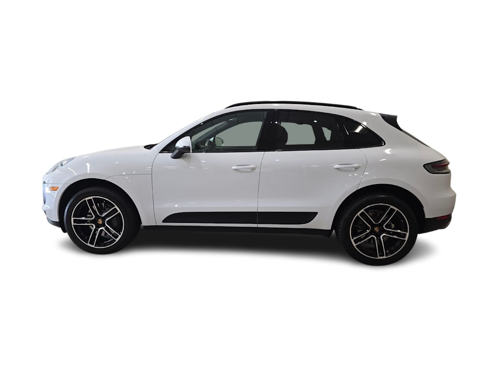 Thumbnail: 2019 Porsche Macan - 3