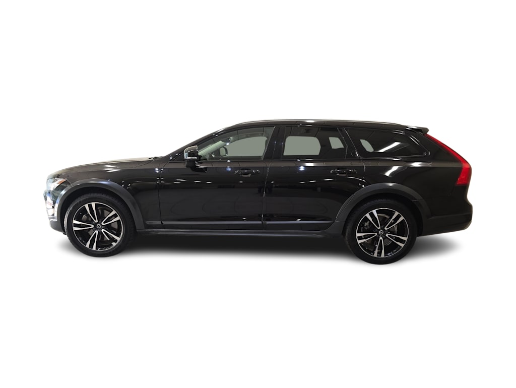 Thumbnail: 2019 Volvo V90 - 3