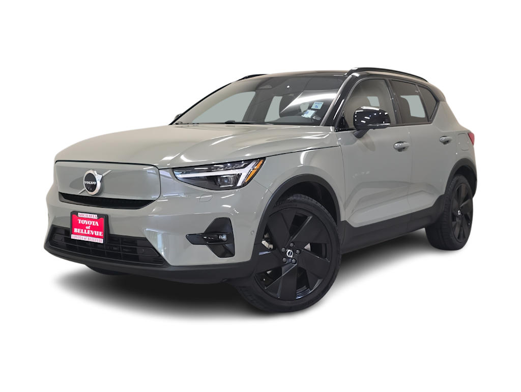 Used 2023 Volvo XC40 Ultimate with VIN YV4ED3UM9P2956551 for sale in Madison, WI