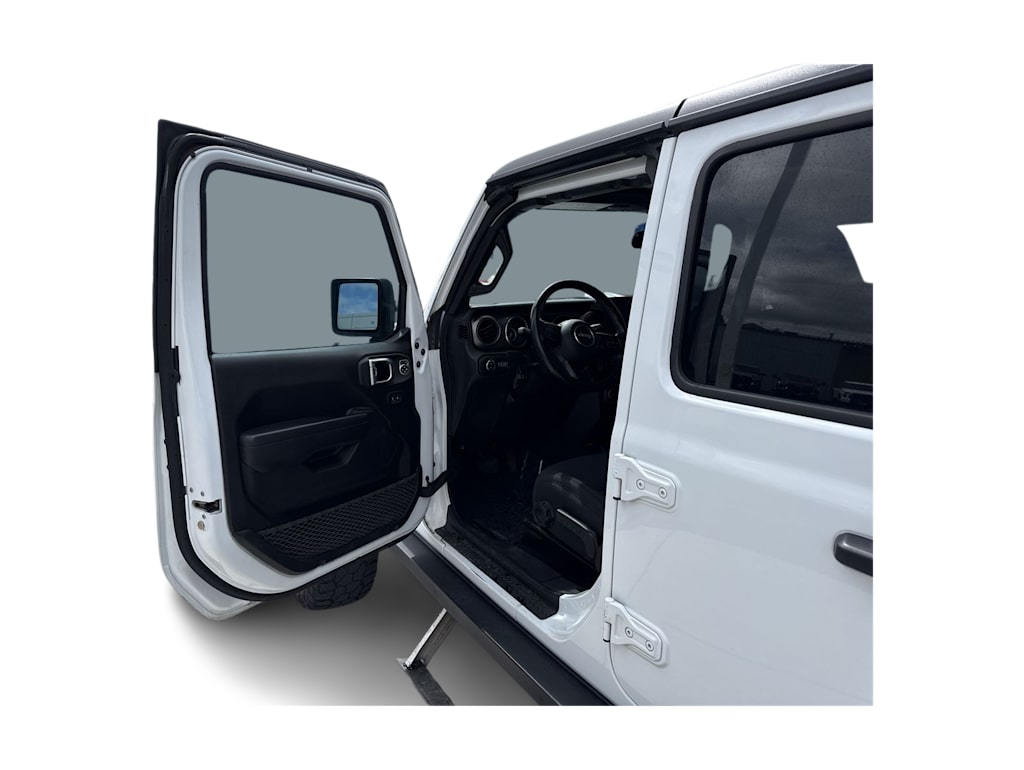 Thumbnail: 2021 Jeep Gladiator - 20