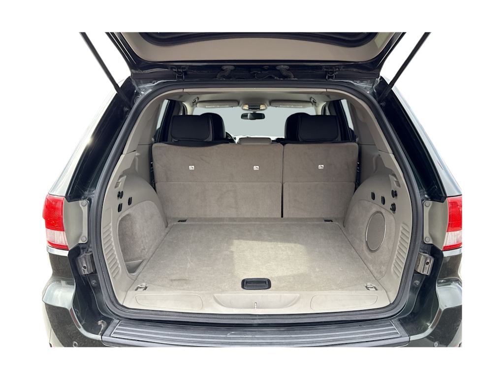 Thumbnail: 2011 Jeep Grand Cherokee - 17