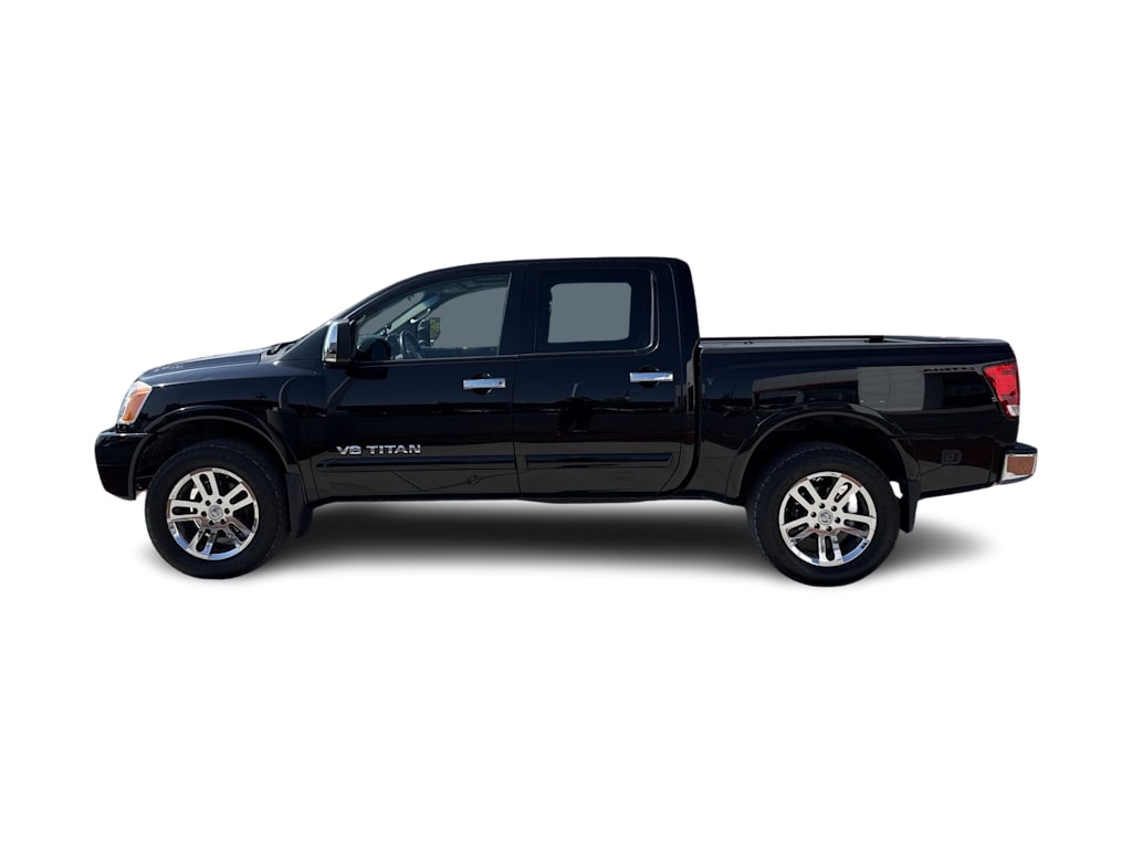 Thumbnail: 2013 Nissan Titan - 3