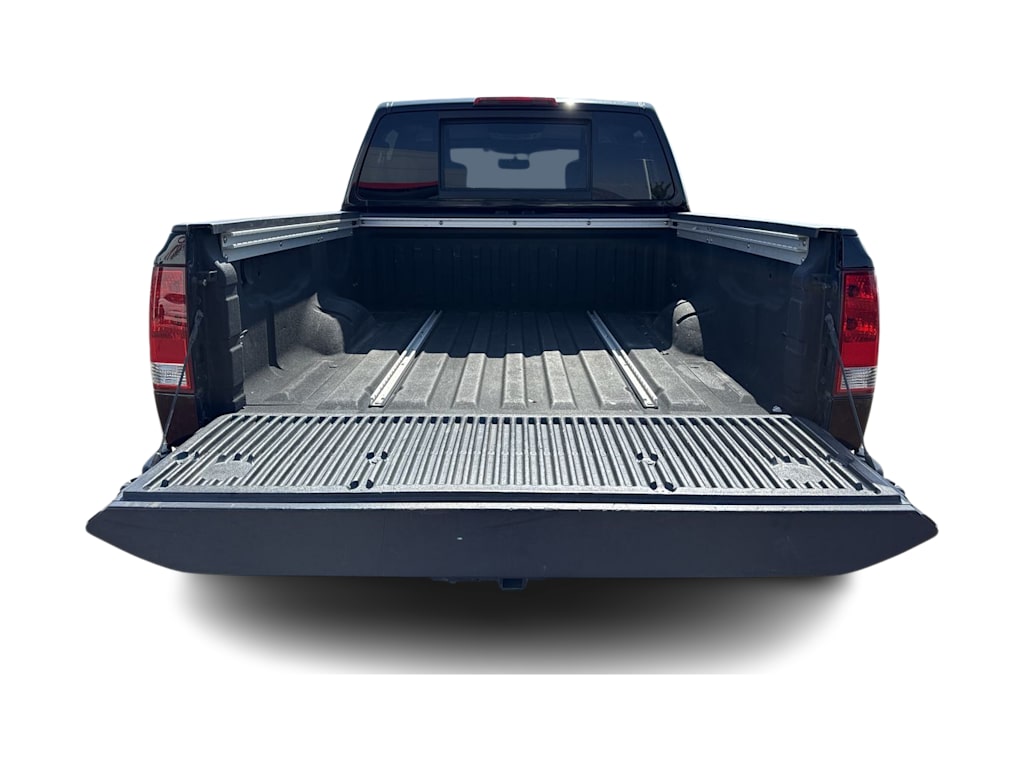 Thumbnail: 2013 Nissan Titan - 17