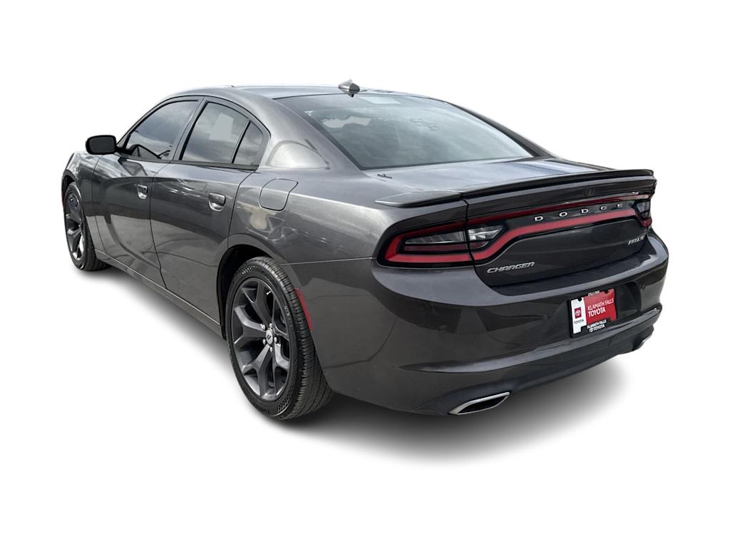 Thumbnail: 2017 Dodge Charger - 4