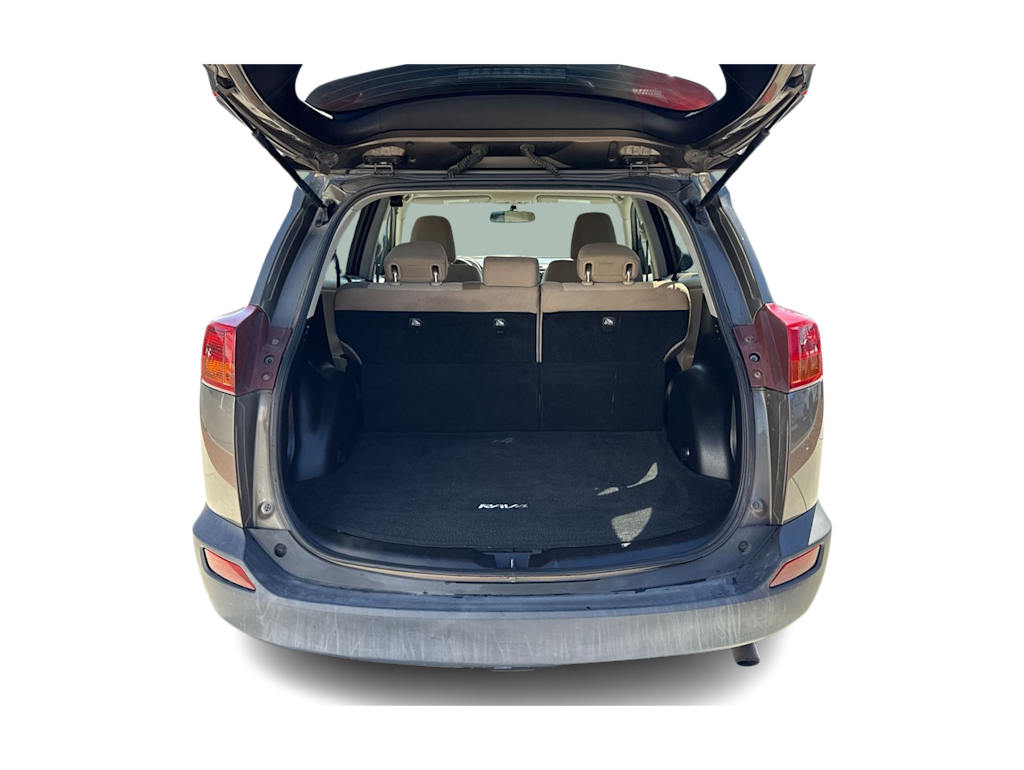 Thumbnail: 2013 Toyota RAV4 - 17
