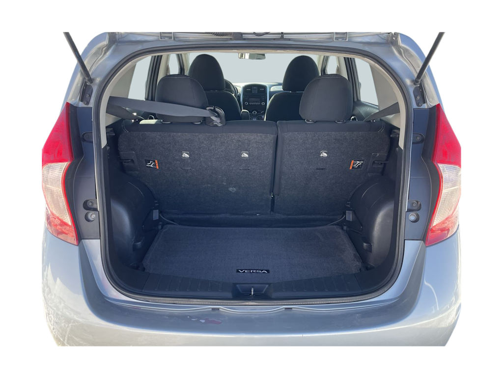 2015 Nissan Versa Note SV 17