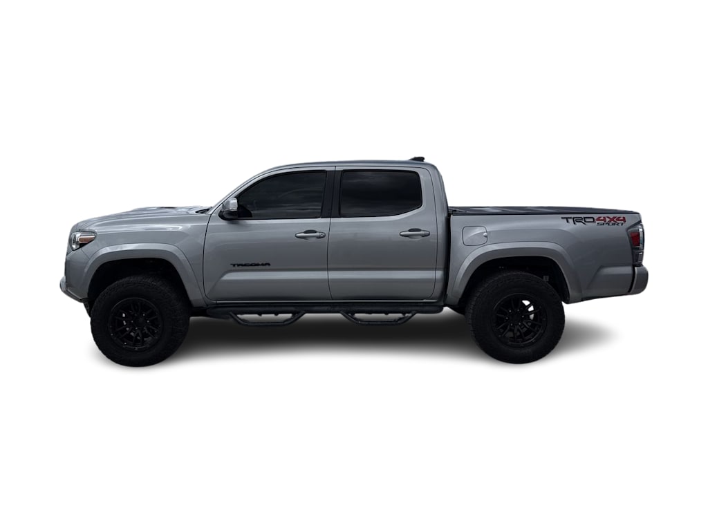 Thumbnail: 2020 Toyota Tacoma - 18
