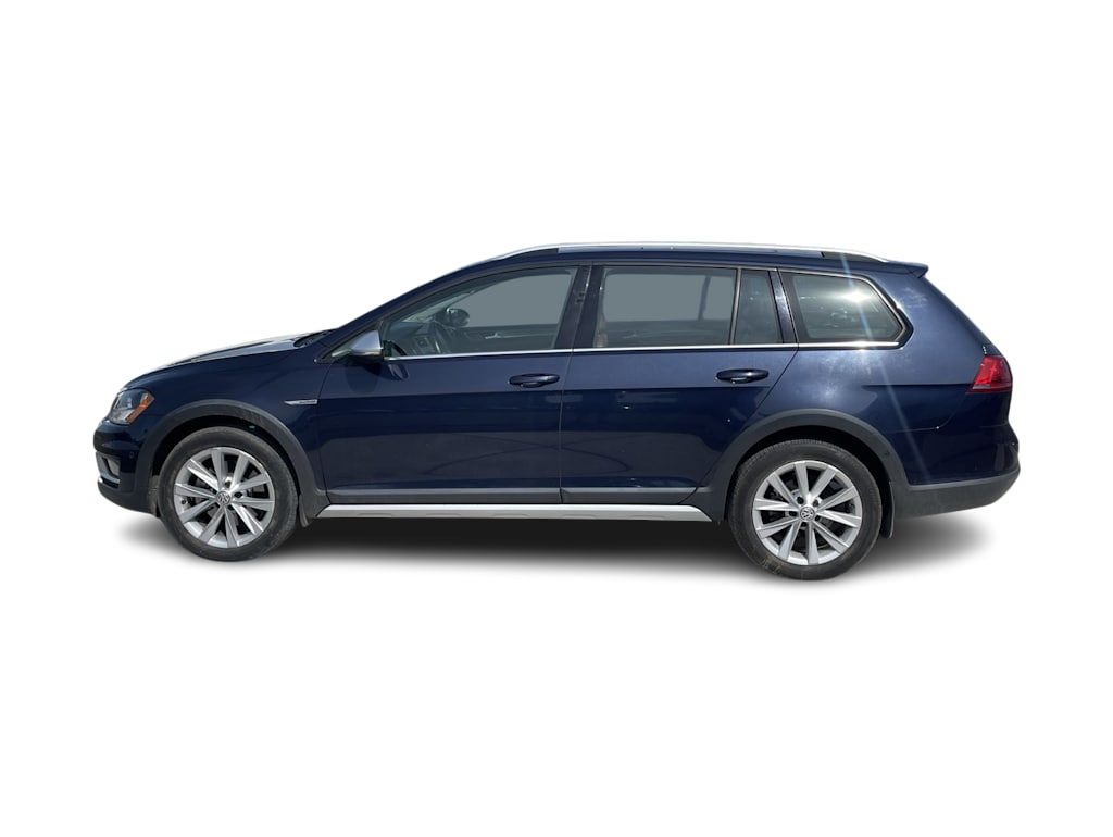 Thumbnail: 2017 Volkswagen Golf - 3