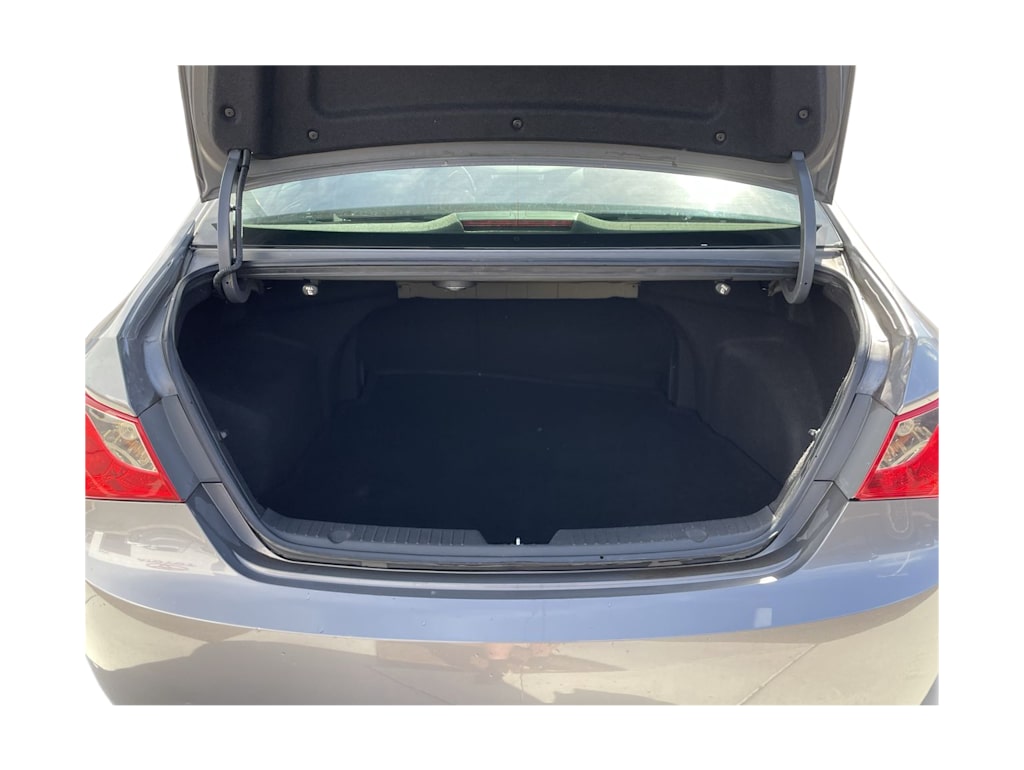 Thumbnail: 2011 Hyundai Sonata - 16